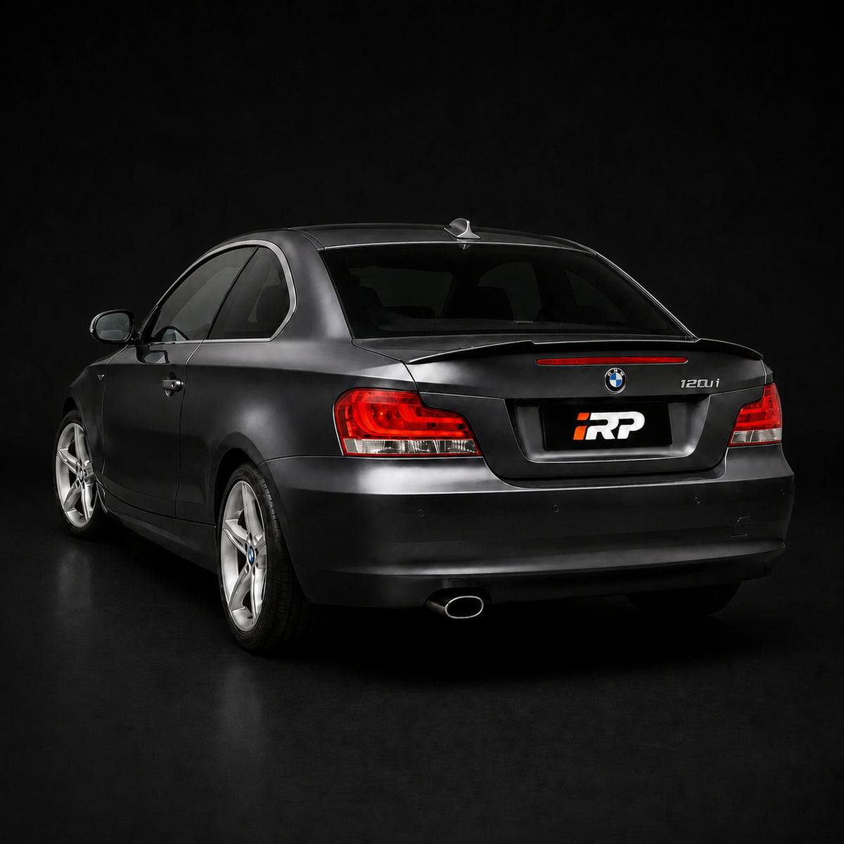 Aleron BMW Serie 1 125 135 E82 estilo M4 Negro Brillante. [irp-catalog:aler034-1-o.webp:fa5208bef9e87799]