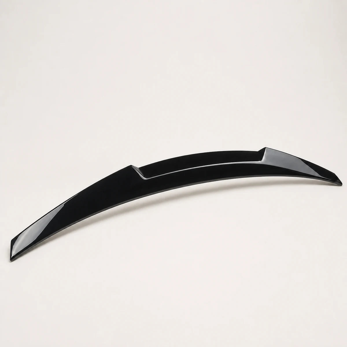 Aleron BMW Serie 1 125 135 E82 estilo M4 Negro Brillante. [IRP-CATALOG:ALER034-GALLERY-1-C.webp:9c84753e61226ee4]