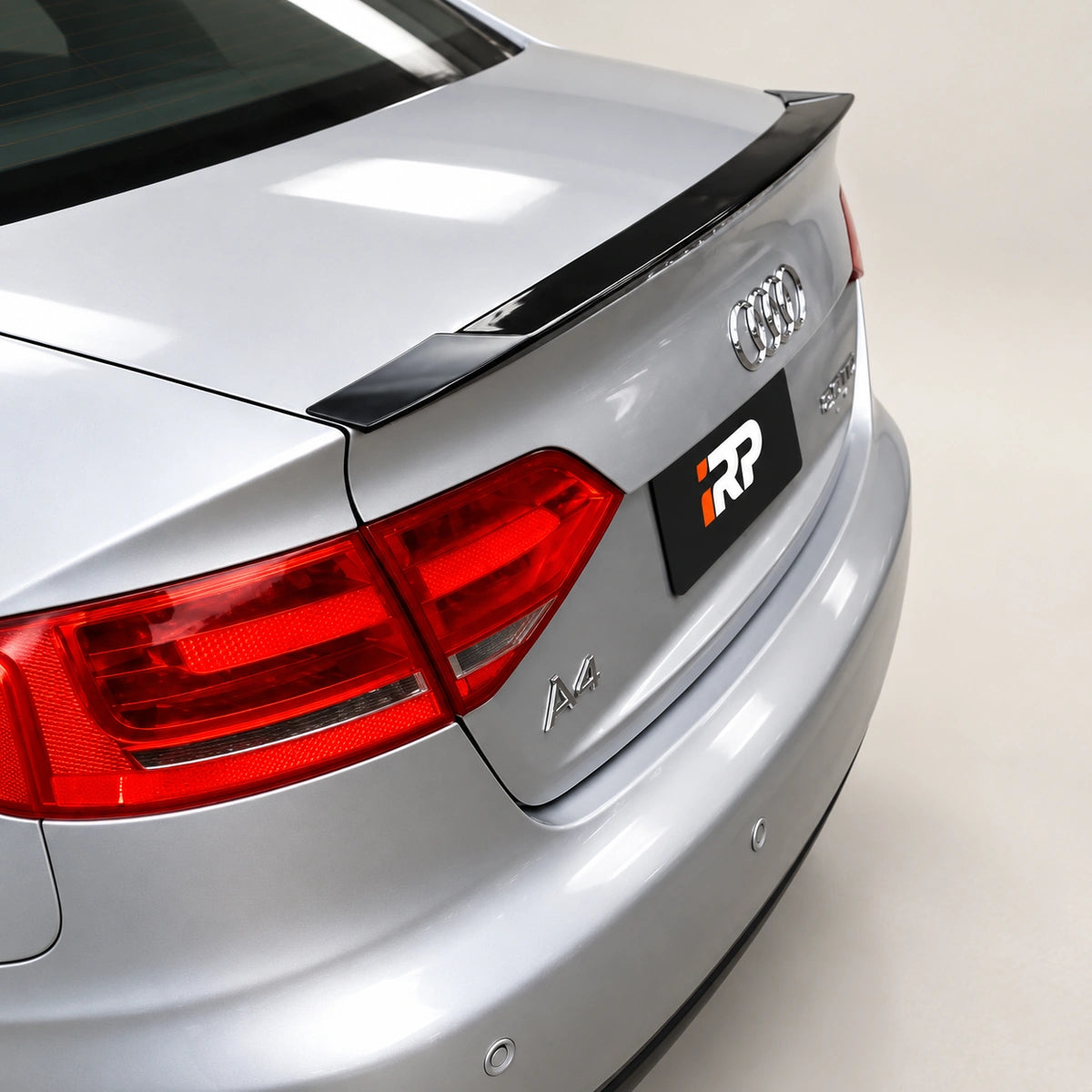 Alerón Audi A4 B8 08-15 Negro Brillante Plástico ABS. [IRP-CATALOG:ALER046-GALLERY-1-C-621f478562c9f470.webp:621f478562c9f470]