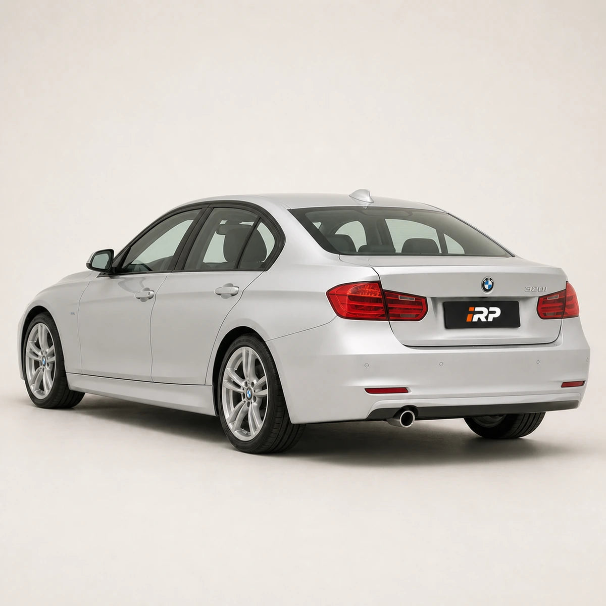 Bodykit M-tech Style para BMW Serie 3 F30. [irp-catalog:bkit007-2-c-before.webp:fed2265602c85081]