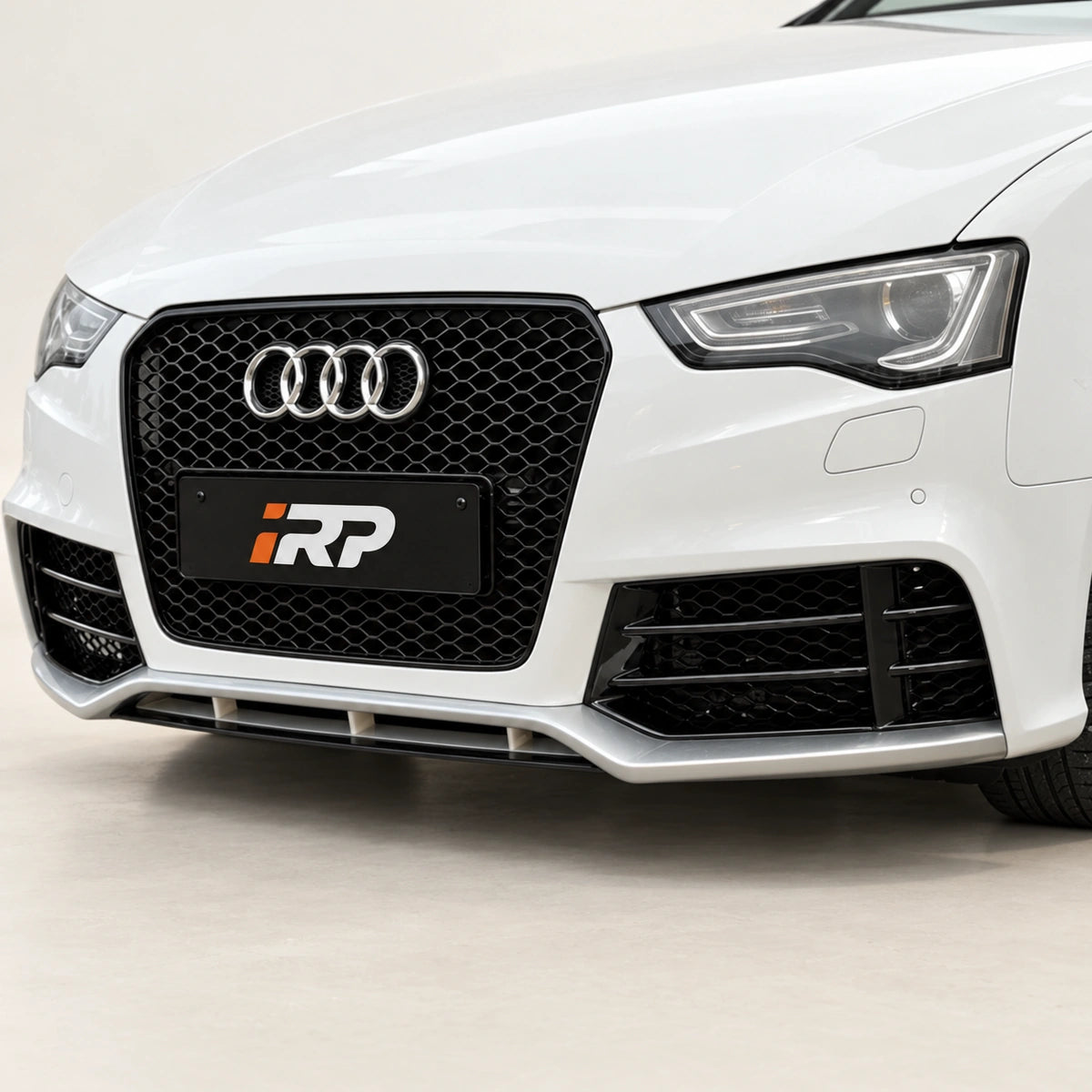 Paragolpe RS5 para Audi A5 13-16 con Parrilla RS Negra Brillante. [IRP-CATALOG:BUMP005-GALLERY-4-C-4a6b0bd77256bbe9.webp:4a6b0bd77256bbe9]