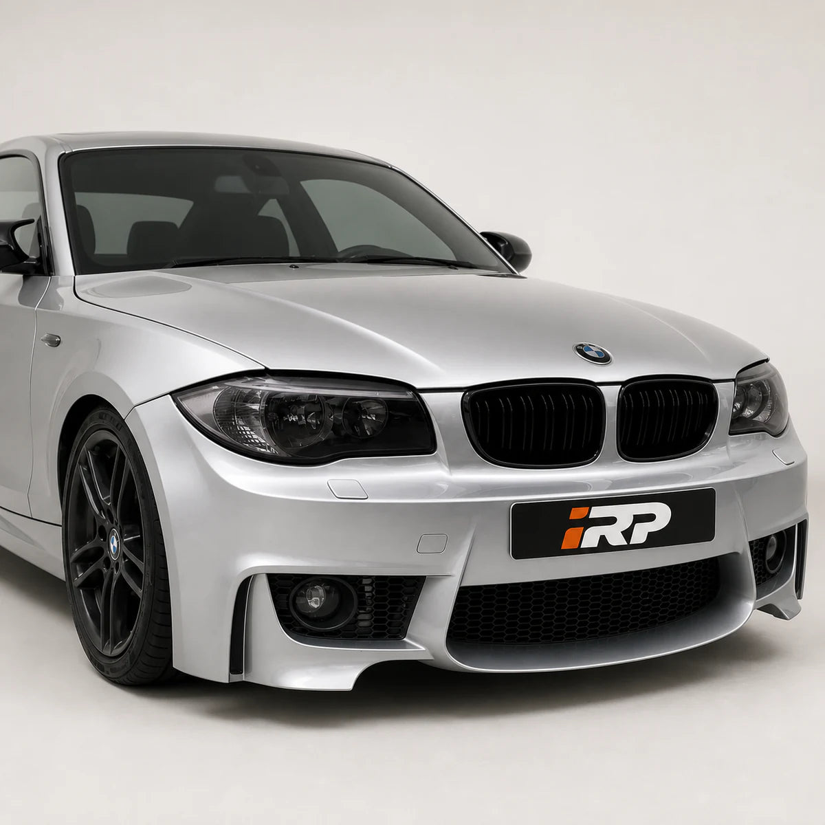 Paragolpe Estilo M1 para Bmw Serie 1 E82 E87. [irp-catalog:bump008-gallery-3-c.webp:a92f69cfbfdf6362]