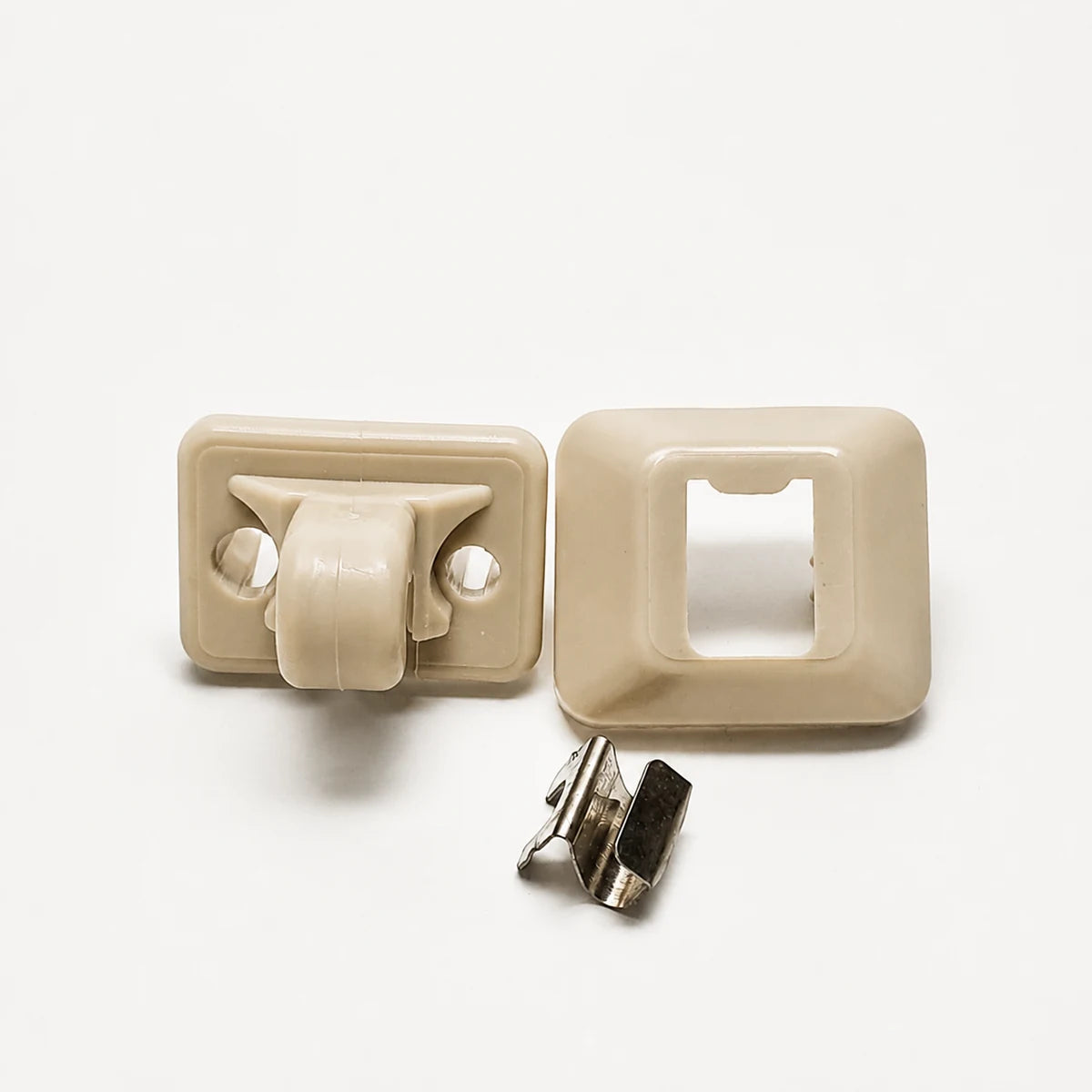 Gancho Clip Parasol Audi A1 A3 A4 A5 Q3 Q5 TT. [irp-catalog:clip001-bei-gallery-4-c.webp:c6d4c372ea3ea538]