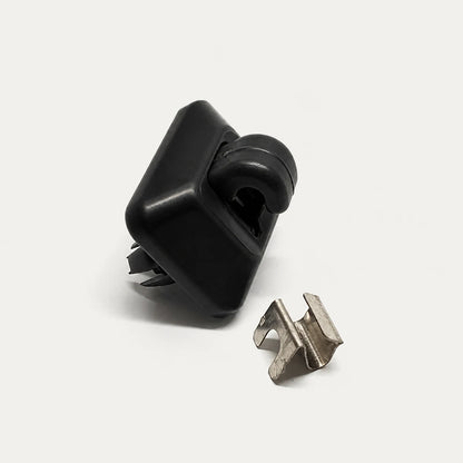 Gancho Clip Parasol Audi A1 A3 A4 A5 Q3 Q5 TT. [irp-catalog:clip001-neg-gallery-3-c.webp:61ceb272e91b686b]