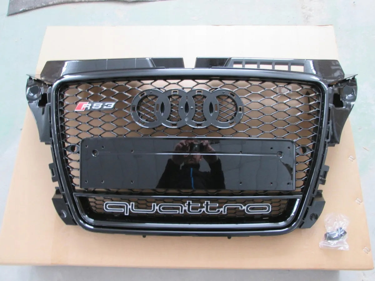 Parrilla Rs3 Audi A3 8p 08-13 Borde Negro Con Quattro Debajo Negro
