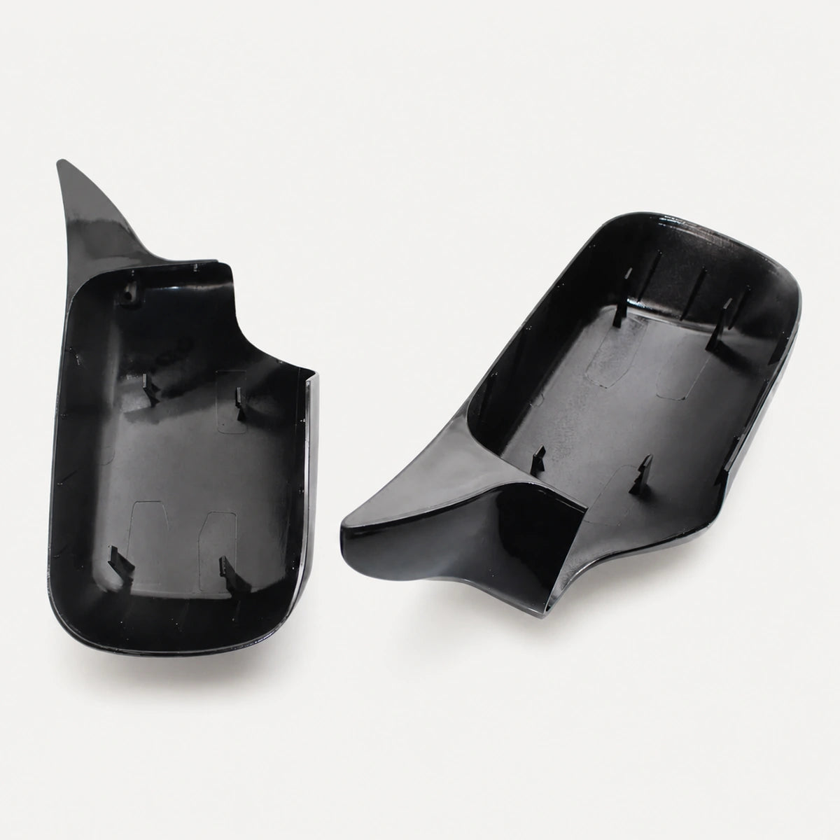 Cachas de espejo estilo M BMW Serie 3 E46 y Serie 5 E39 Negro Brillante. [IRP-CATALOG:ESPE004-GALLERY-3-C-4cc57a200777aba2.webp:4cc57a200777aba2]