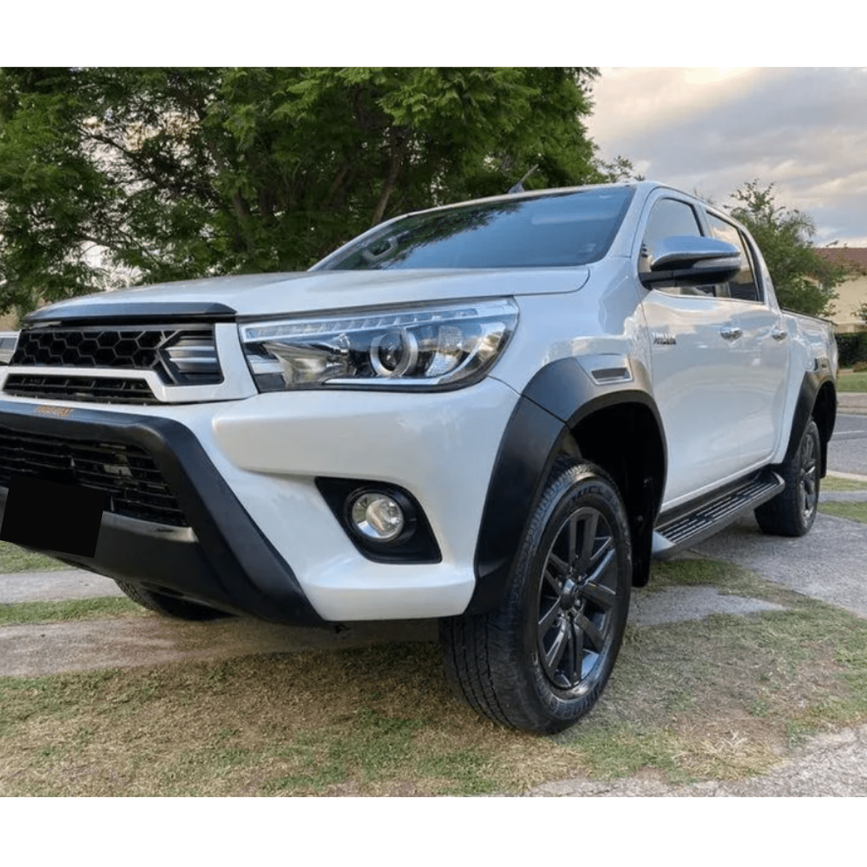 Ensanches Fenders X 4 para Toyota Hilux 2015-2022