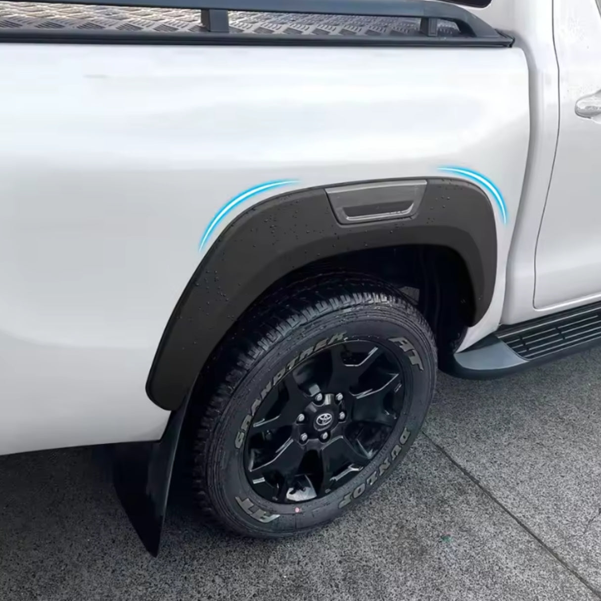 Ensanches Fenders X 4 para Toyota Hilux 2015-2022