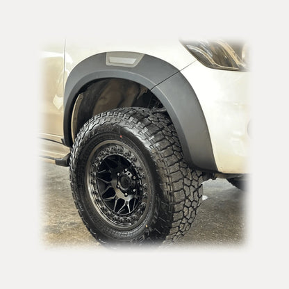 Ensanches Fenders X 4 para Toyota Hilux 2015-2022. [IRP-CATALOG:FEND004-GALLERY-1-C.webp:d0740b2c42e2a10d]