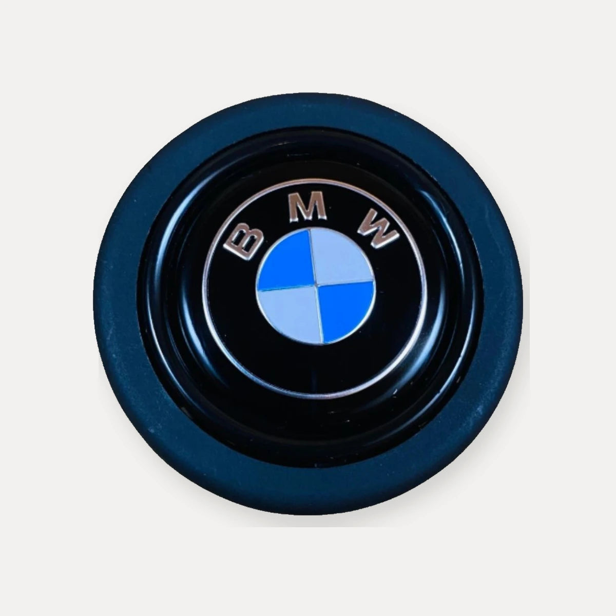 Pulsador de Bocina logo BMW para Volante Deportivo tipo Nardi Omp Momo Gp Race. [IRP-CATALOG:HORN001-BM-GALLERY-1-C.webp:f2077352af44ee93]