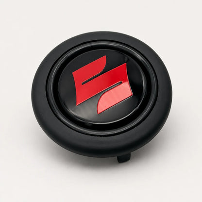 Pulsador de Bocina logo Suzuki para Volante Deportivo tipo Nardi Omp Momo Gp Race. [irp-catalog:horn001-suz-gallery-1-c.webp:e567bb4fb13edc69]