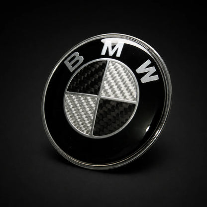 Emblema Insignia BMW Carbono Para Capot/Baúl De 82mm o 73mm. [IRP-CATALOG:INSI005-73MM-1-O.webp:55799aa560ba9843]