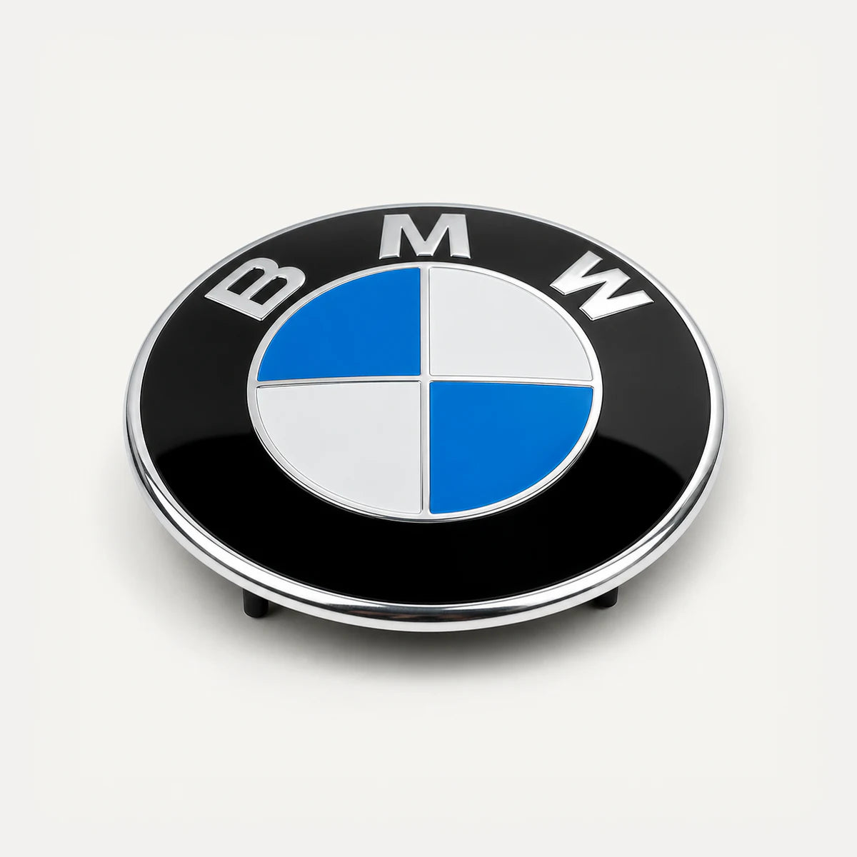 Emblema BMW Original Con Pines 82mm. [IRP-CATALOG:INSI007-82MM-1-C.webp:caeceeb8a08b3889]