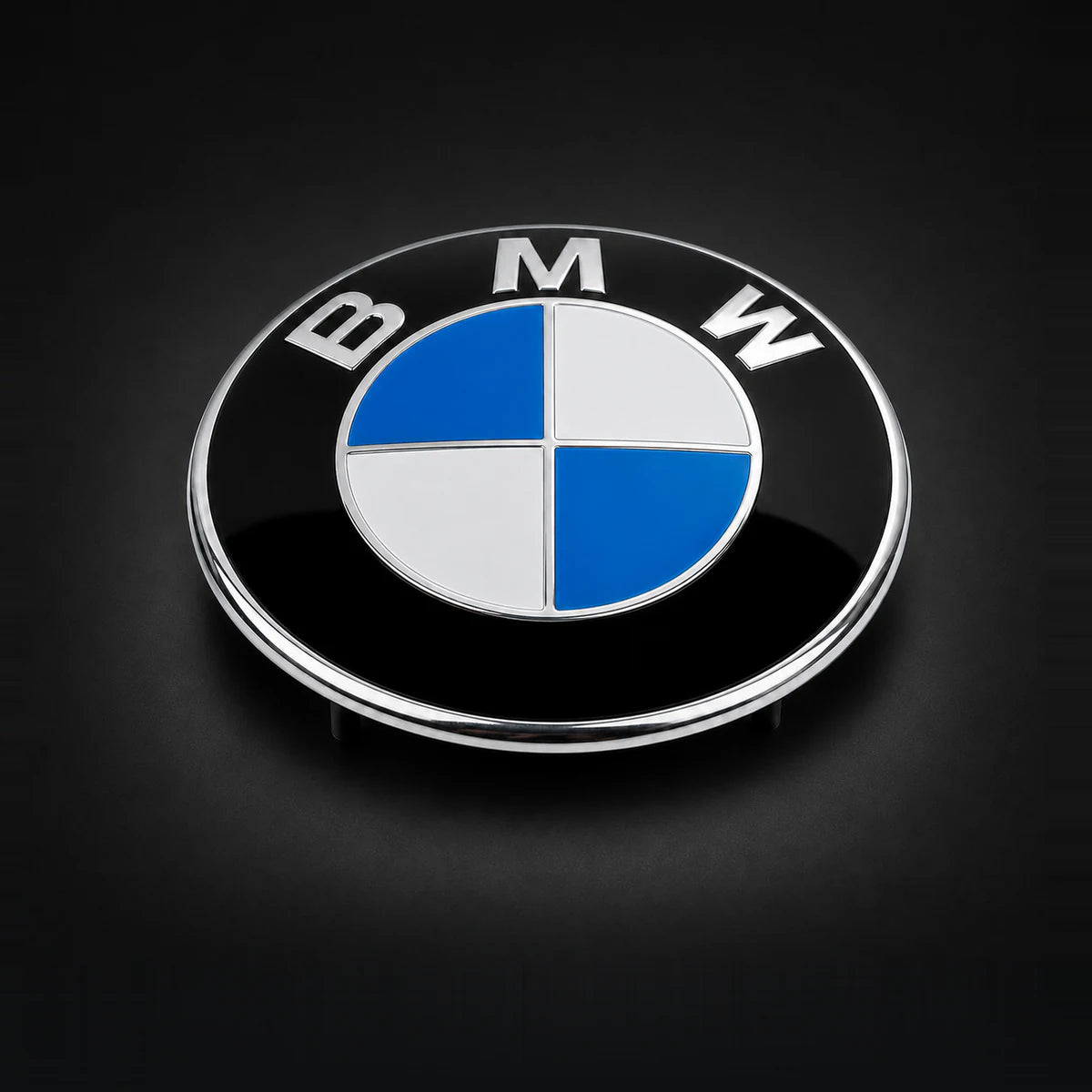 Emblema BMW Original Con Pines 82mm. [IRP-CATALOG:INSI007-82MM-1-O.webp:000068e06d6e2334]