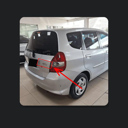 Insignia Baúl para Honda Fit 03-07 Trasera Logo Emblema. [IRP-CATALOG:INSI018-OEM-GALLERY-3-O.webp:b1d78bcb3c7d1d4d]