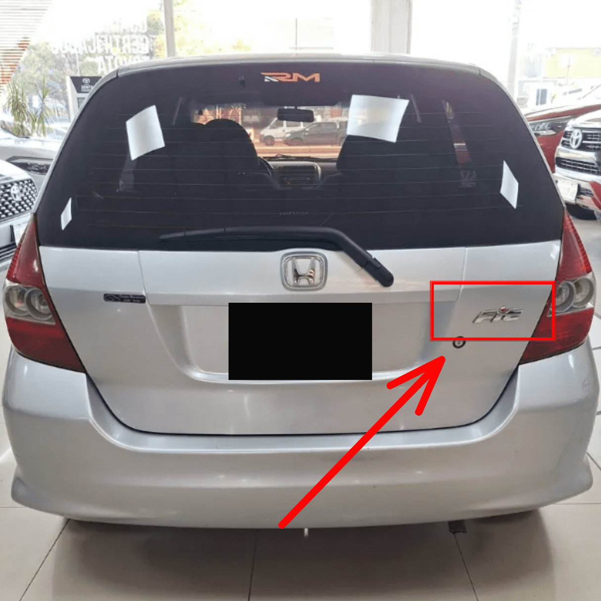Insignia Baúl para Honda Fit 03-07 Trasera Logo Emblema