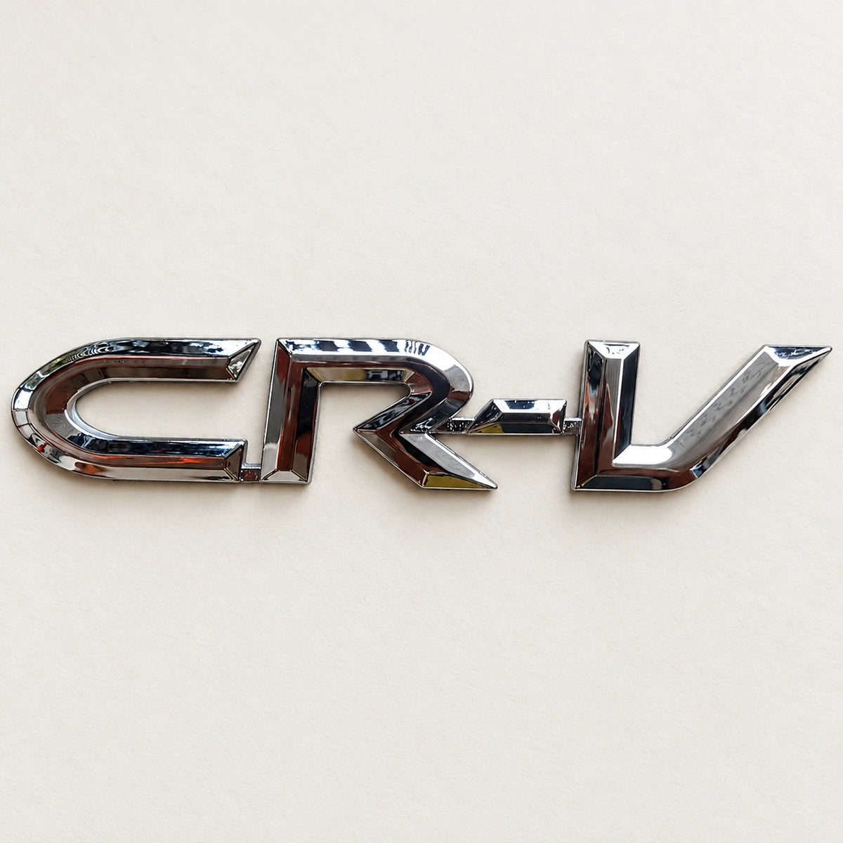 Emblema Portón Trasero para Honda CRV 01-06 2G. [IRP-CATALOG:INSI021-GALLERY-3-C-f3209da5612b4303.webp:f3209da5612b4303]