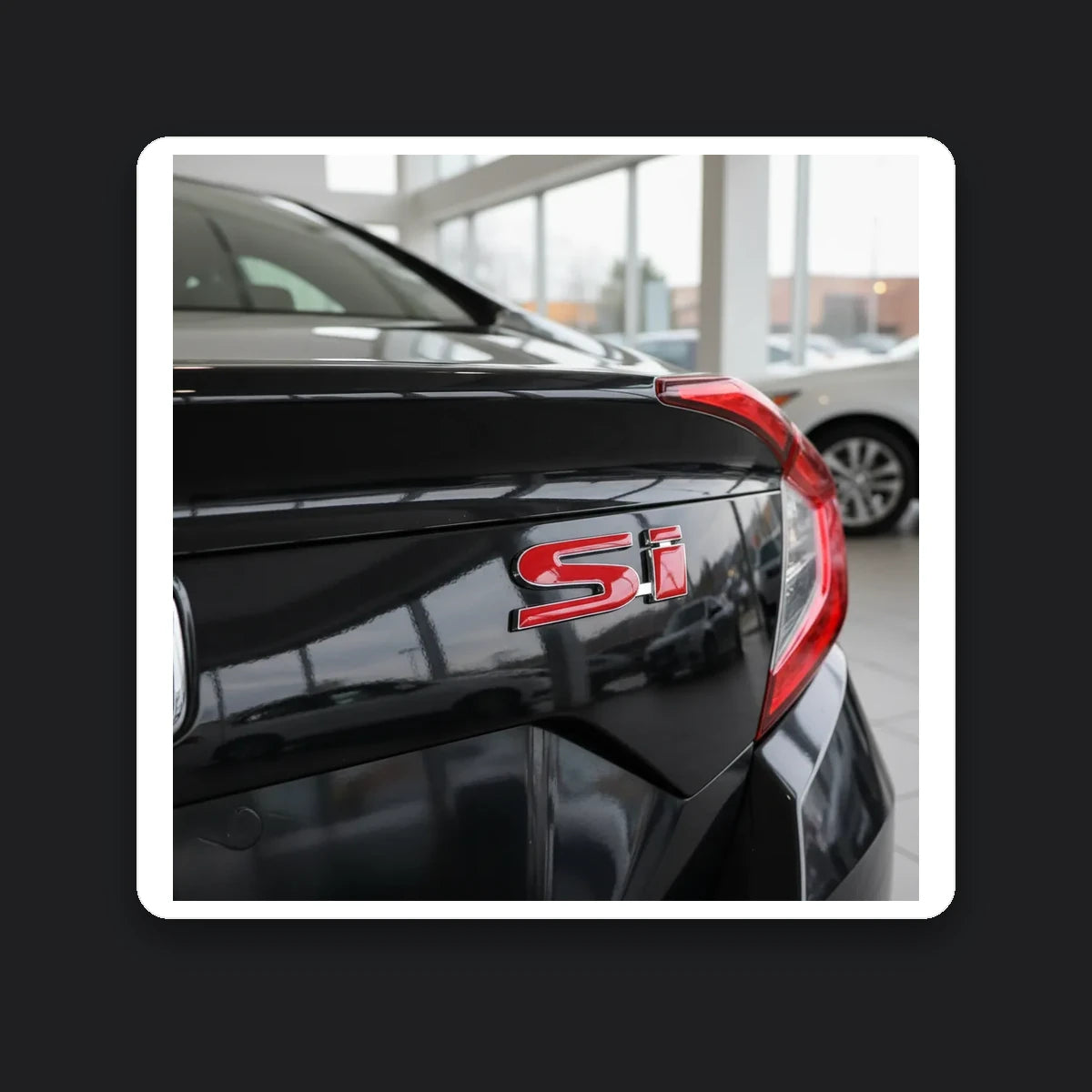 Logo Si Rojo New Civic 06-11 Trasero Autoadhesivo. [IRP-CATALOG:INSI026-GALLERY-2-O.webp:2e80567f83bb15d9]