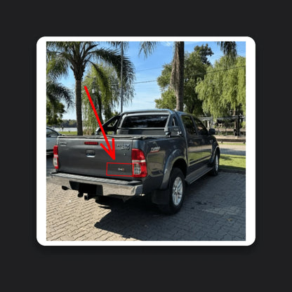 Emblema D-4d Hilux Autoadhesivo Trasero. [IRP-CATALOG:INSI027-GALLERY-3-O.webp:c3f835591bb1e1c9]