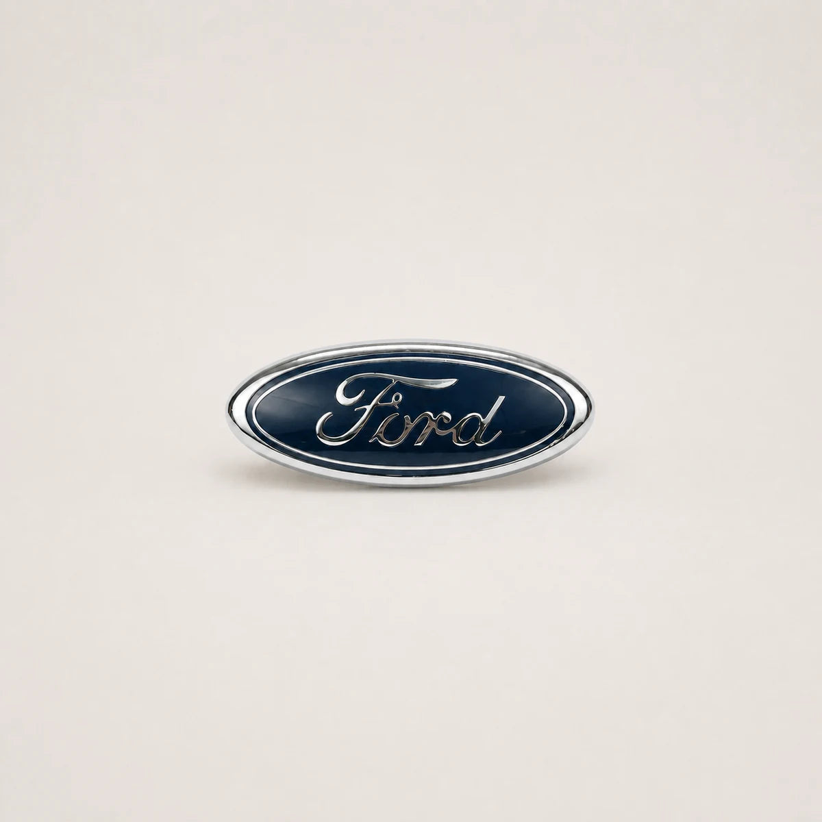 Emblema FORD Focus/Kuga Apertura De Capot. [IRP-CATALOG:INSI031-1-C.webp:a4d80f3fe5d31038]