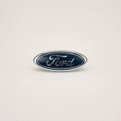 Emblema FORD Focus/Kuga Apertura De Capot. [IRP-CATALOG:INSI031-1-C.webp:a4d80f3fe5d31038]