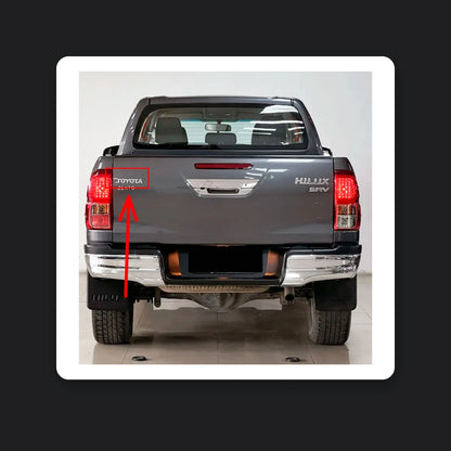 Emblema de Toyota Hilux palabra TOYOTA Cromado 150X28mm. [IRP-CATALOG:INSI035-GALLERY-3-O.webp:5daa7cf92237d672]