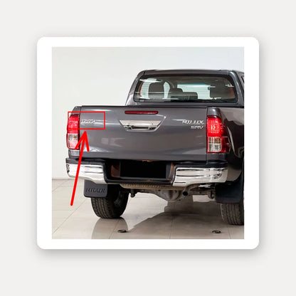 Emblema de Toyota Hilux palabra TOYOTA Cromado 150X28mm. [IRP-CATALOG:INSI035-GALLERY-4-C.webp:28d6c76ca53e6c41]