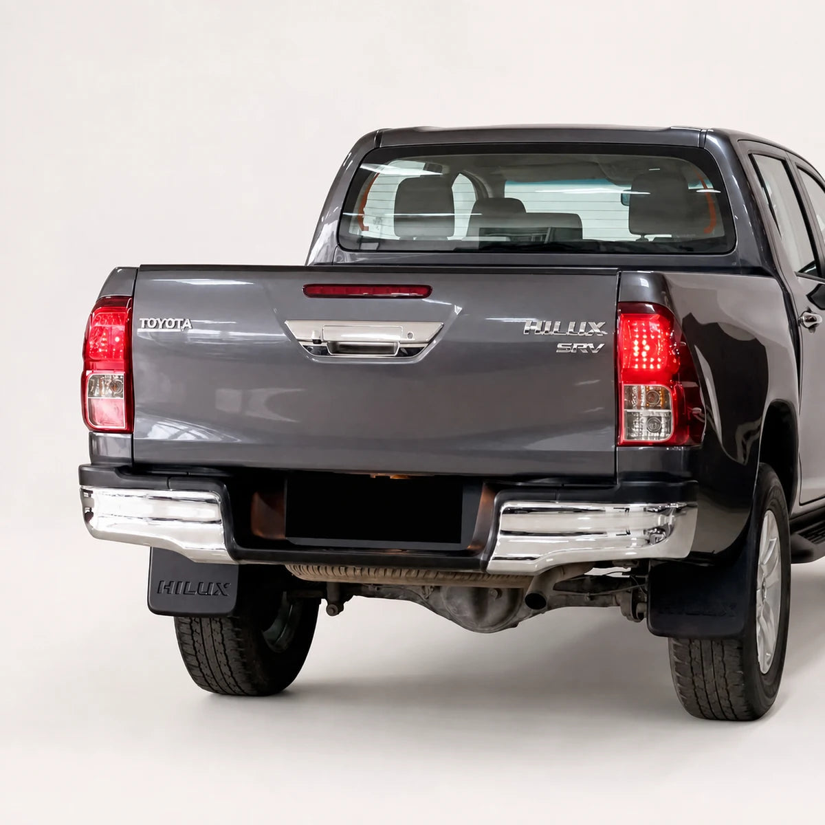 Emblema de Toyota Hilux palabra TOYOTA Cromado 150X28mm. [irp-catalog:insi035-gallery-4-c.webp:53ec82897bae80e4]