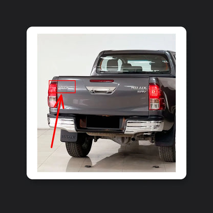 Emblema de Toyota Hilux palabra TOYOTA Cromado 150X28mm. [IRP-CATALOG:INSI035-GALLERY-4-O.webp:b6f6422692824737]