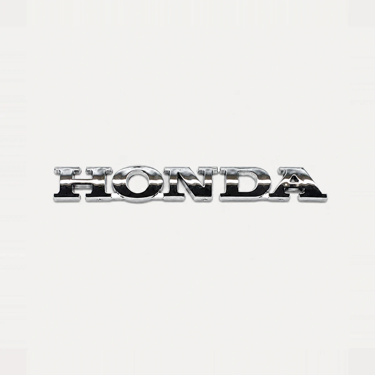 Emblema Insignia "Honda" Palabra. [IRP-CATALOG:INSI036-1-C.webp:15c91ca343a15676]