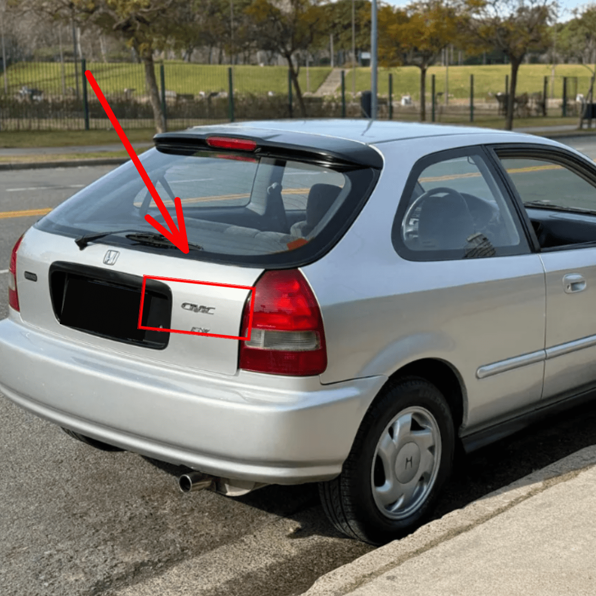 Emblema de Baúl Palabra Honda Civic 96-00 Trasero Cromado