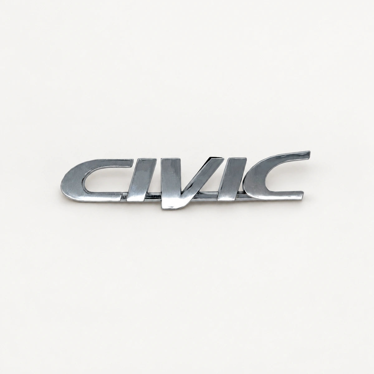 Emblema de Baúl Palabra Honda Civic 96-00 Trasero Cromado. [IRP-CATALOG:INSI058-GALLERY-1-C-1794e0dff6bfff8b.webp:1794e0dff6bfff8b]