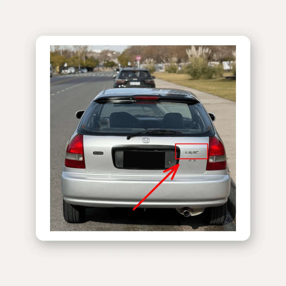Emblema de Baúl Palabra Honda Civic 96-00 Trasero Cromado. [IRP-CATALOG:INSI058-GALLERY-2-C.webp:51ac2120c2cba758]