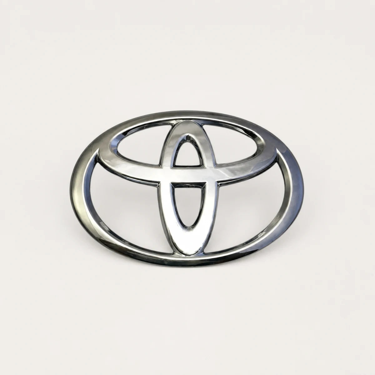 Emblema Toyota 190X130MM 2017/19 753110K130. [IRP-CATALOG:INSI059-GALLERY-1-C-d4e265fda8c5781b.webp:d4e265fda8c5781b]