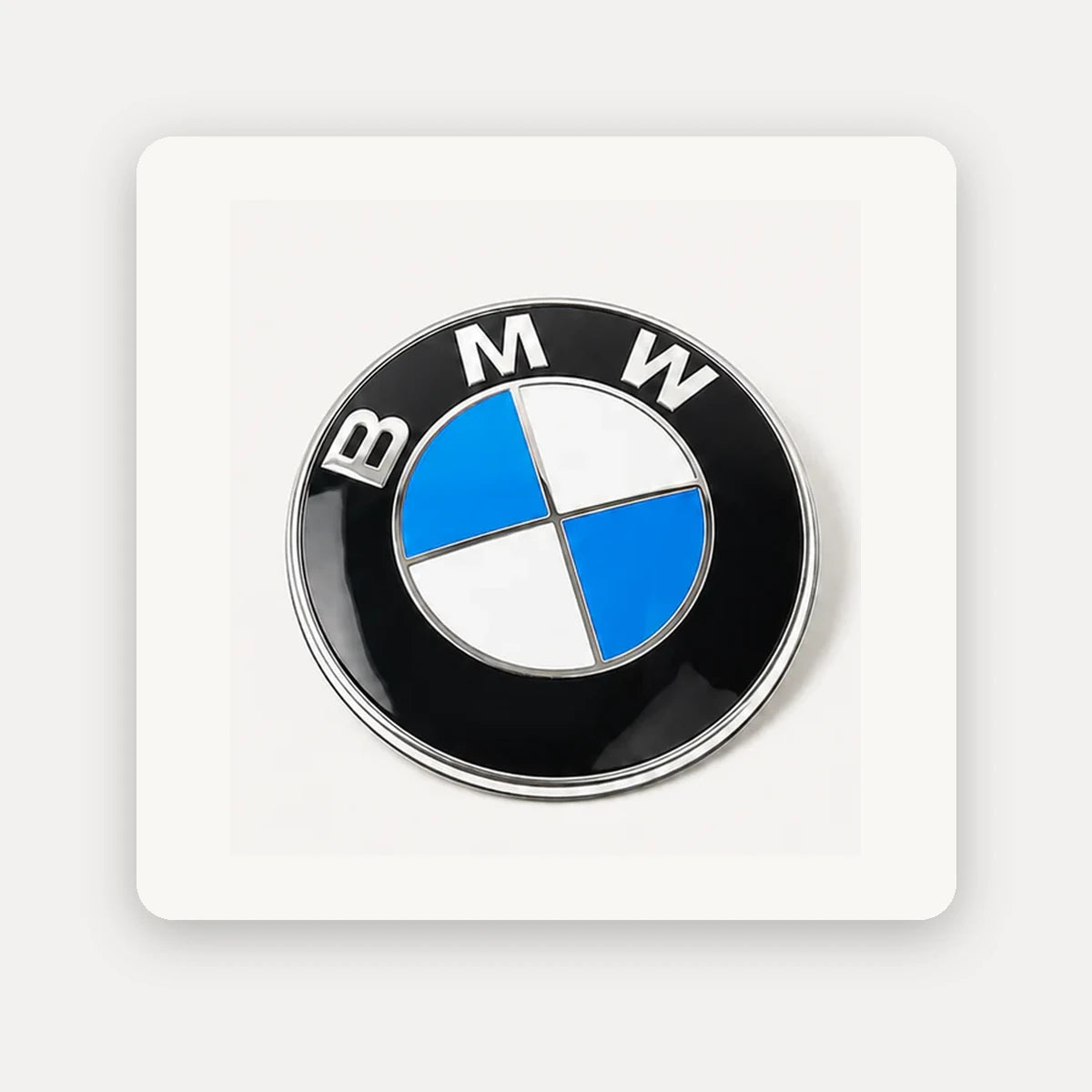 Kit X2 Emblemas BMW Capot y Baúl 82mm/73mm Insignias OEM. [IRP-CATALOG:KIT-X2-BMW-73MM-82MM-OEM-GALLERY-2-C.webp:cd196bf1d181934f]