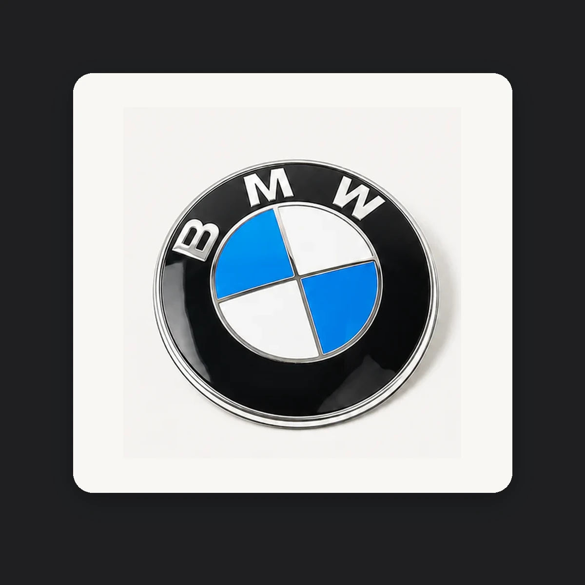 Kit X2 Emblemas BMW Capot y Baúl 82mm/73mm Insignias OEM. [IRP-CATALOG:KIT-X2-BMW-73MM-82MM-OEM-GALLERY-2-O.webp:6958f84966432e8b]