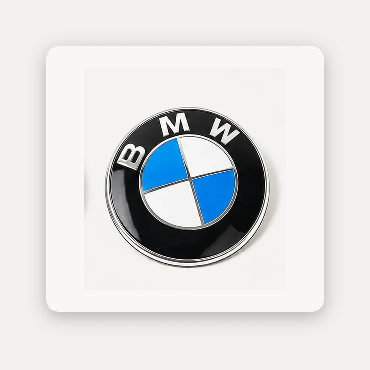 Kit X2 Emblemas BMW Capot y Baúl 82mm/73mm Insignias OEM. [IRP-CATALOG:KIT-X2-BMW-73MM-82MM-OEM-GALLERY-3-C.webp:e9671a4a6ed69f95]