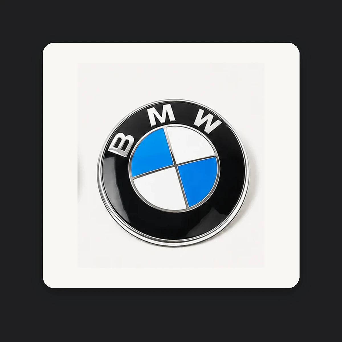 Kit X2 Emblemas BMW Capot y Baúl 82mm/73mm Insignias OEM. [IRP-CATALOG:KIT-X2-BMW-73MM-82MM-OEM-GALLERY-3-O.webp:544fe85b95e27e0e]