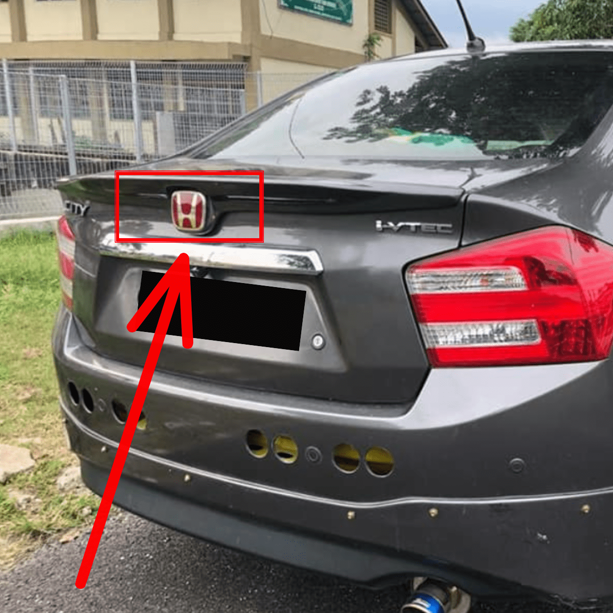 Kit X2 Emblemas Insignias Exterior Rojas Honda City 08-13