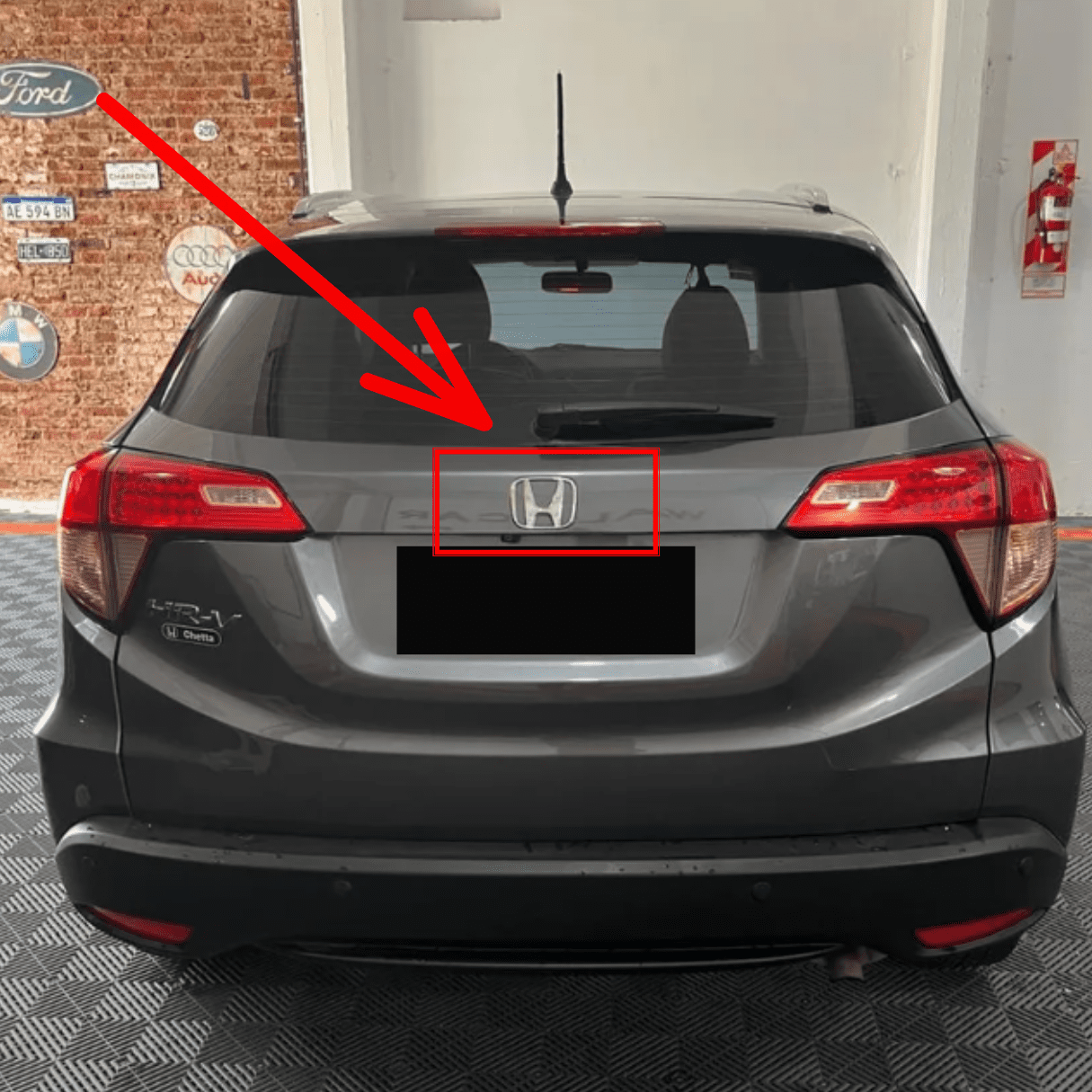 Kit X3 Emblemas Cromados para Varios Modelos Honda