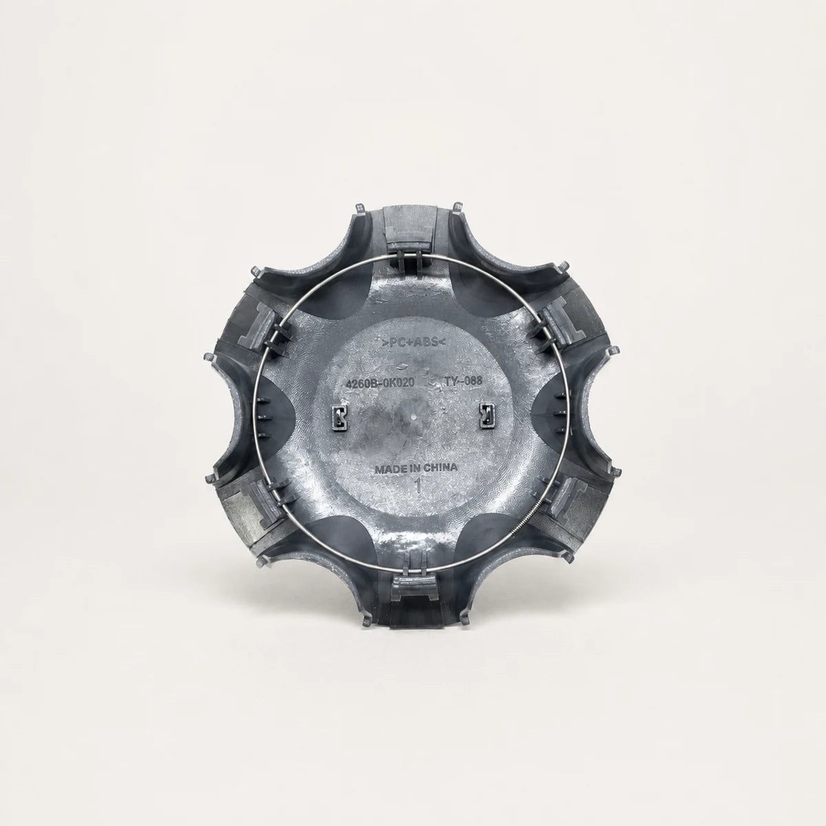 Kit X4 Centros De Llanta para Toyota Hilux 08-12. [irp-catalog:kit-x4-whub015-gallery-3-c.webp:174105b1967b79e3]