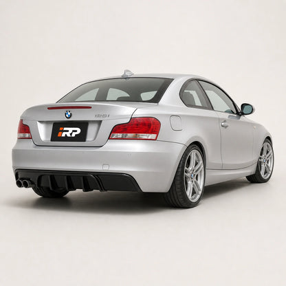 Difusor Trasero BMW Serie 1 E82 Negro Brillante M Sport. [irp-catalog:lip050-1-c.webp:66ad0efc267c8277]
