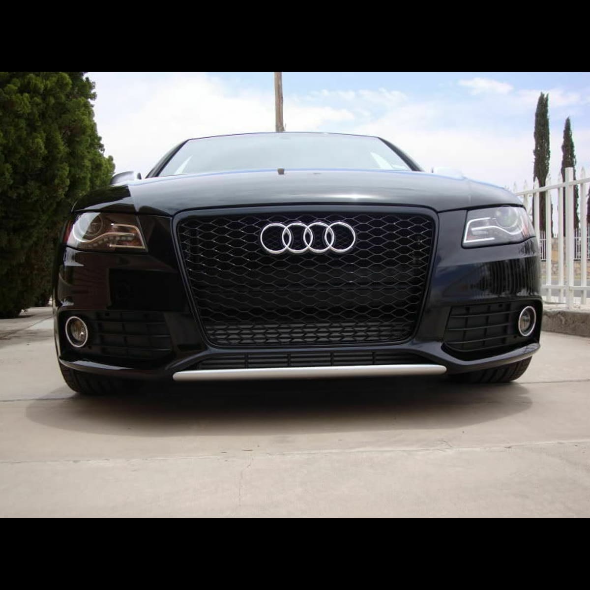 Parrilla Delantera Audi A4/S4 08-12 RS4 Negra Brillante