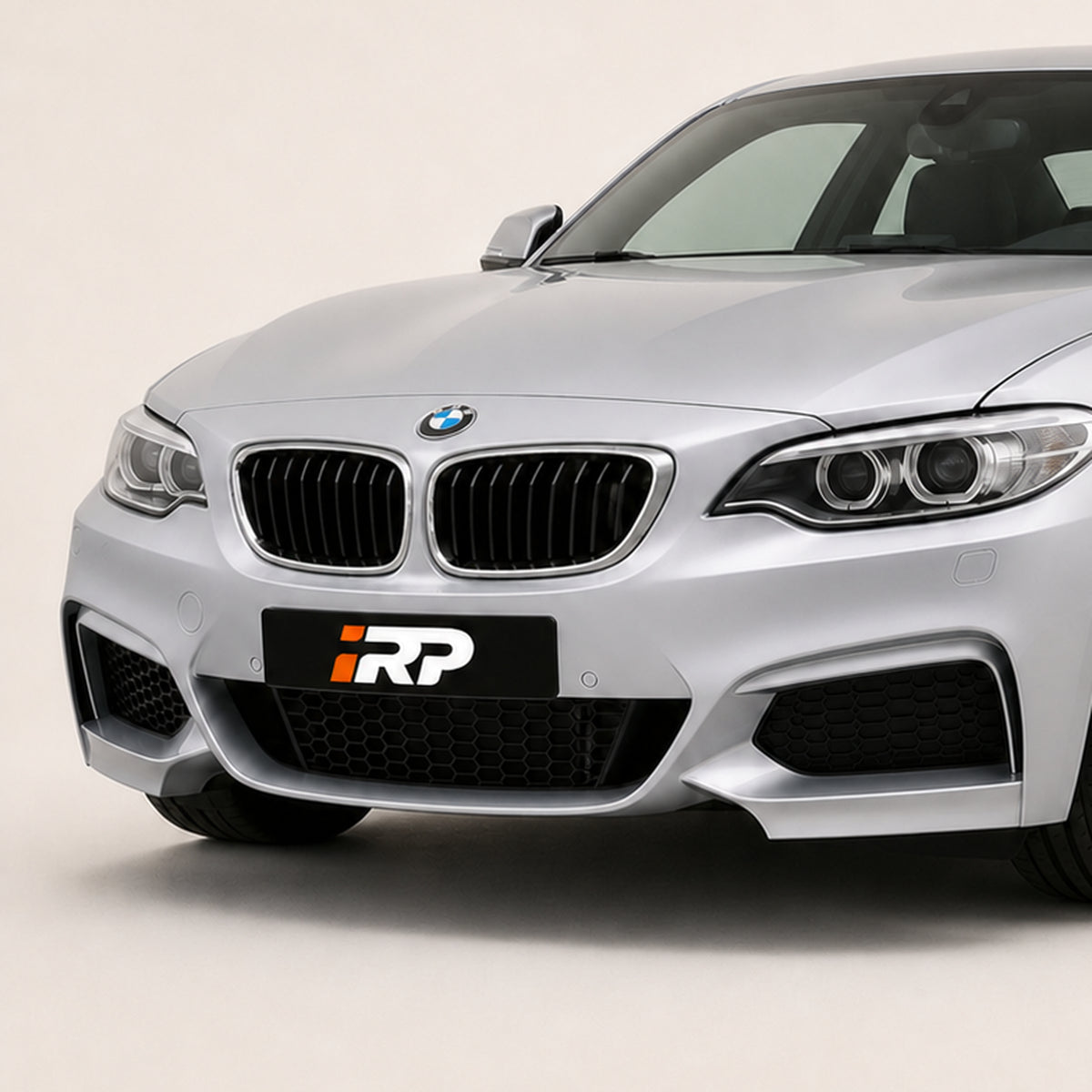 Parrilla para BMW F22 F23 en Fibra de Carbono. [irp-catalog:parr024-1-c-before.webp:7fd0234ded886dd5]