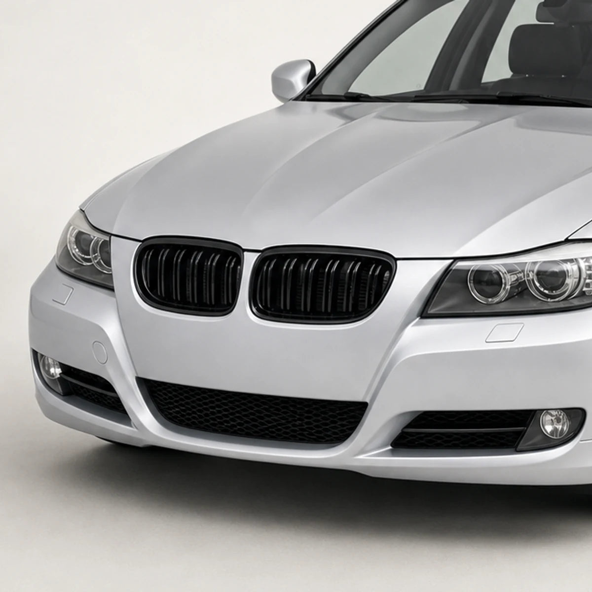 Parrilla De Doble Vira Kidneys Riñones Negra Brillante BMW Serie 3 Sedan E90 LCI 09-12. [IRP-CATALOG:PARR031-LCI-1-C.webp:1db2214bcd45b289]