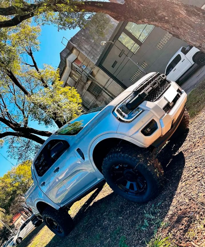 Parrilla Tipo Raptor para Ford Ranger T9 XLT 23-25