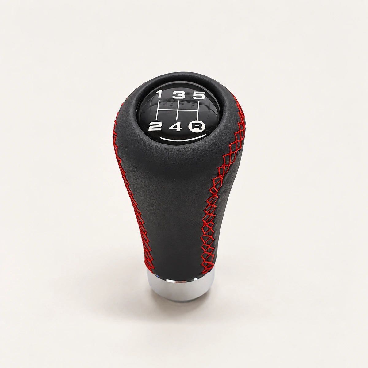 Pomo de Cambios Universal Cuero Costura Roja a Rosca Tuning 5ta/6ta. [IRP-CATALOG:POMO029-5TA-GALLERY-1-C-7d8c1ddee2bc1243.webp:7d8c1ddee2bc1243]