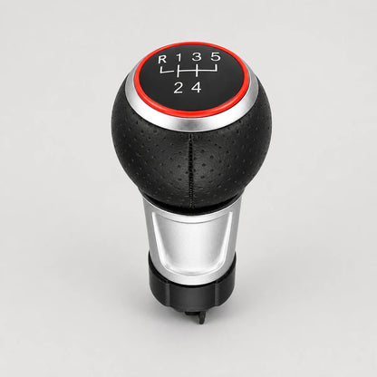 Pomo de Cambios GTI VW/Audi Detalle Rojo - Golf Bora Vento/A3 A4 A1 A5 Q5 Q3. [IRP-CATALOG:POMO030-5TA-1-C.webp:ed96adba50b0666f]