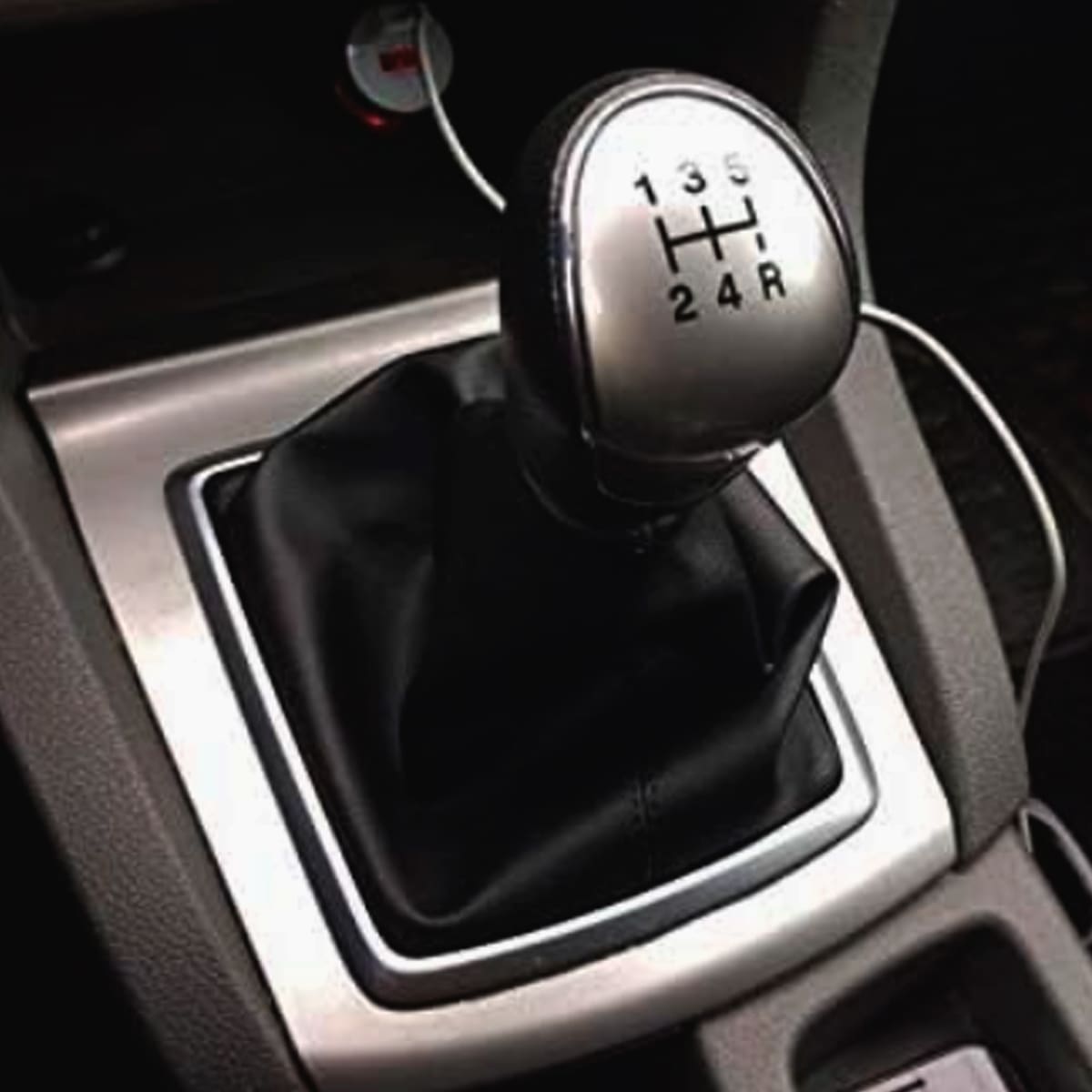 Bocha Pomo para Palanca de Cambio Ford Focus Fiesta 5ta Aluminio