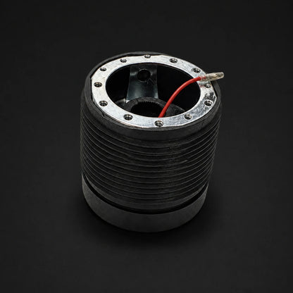 Masa Adaptadora de Volante VW Golf/Bora MK4 OMP. [IRP-CATALOG:SHUB007-1-O.webp:53299289dfa4cce5]